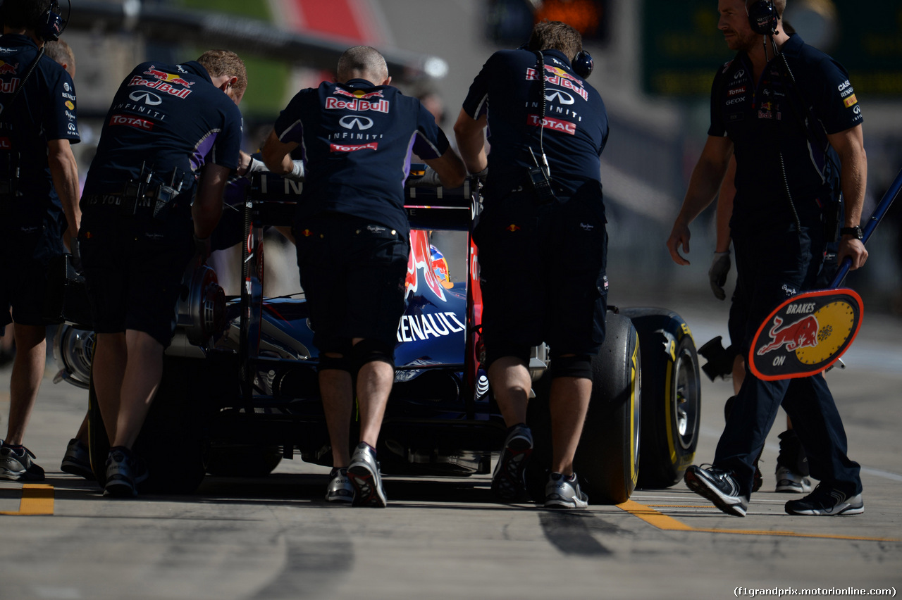 GP USA, 31.10.2014 - Prove Libere 2, Daniel Ricciardo (AUS) Red Bull Racing RB10