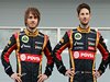 LOTUS F1 E22, (L to R): Charles Pic (FRA) e Romain Grosjean (FRA) Lotus F1 Team as the Lotus F1 E22 is officially unveiled.
20.02.2014. Formula One Testing, Bahrain Test One, Day Two, Sakhir, Bahrain.