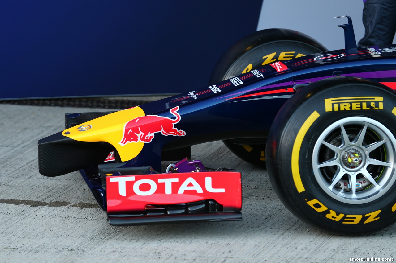 RED BULL RB10, The new Red Bull Racing RB10 - front wing e nosecone detail.
28.01.2014. Formula One Testing, Day One, Jerez, Spain.