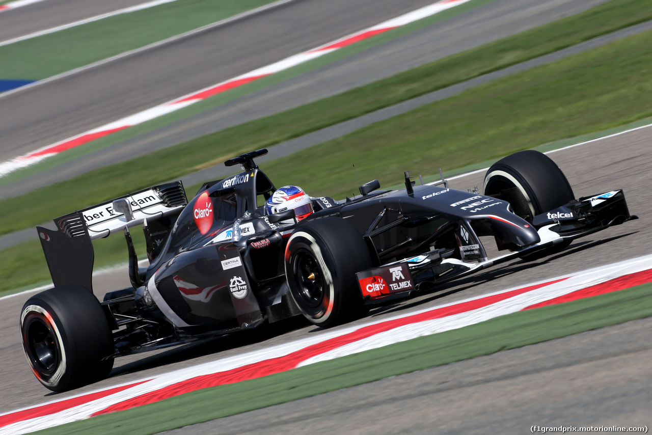 TEST BAHRAIN 08 APRILE, Sergey Sirotkin (RUS), test driver, Sauber F1 Team 
08.04.2014. Formula One Testing, Bahrain Test, Day One, Sakhir, Bahrain.