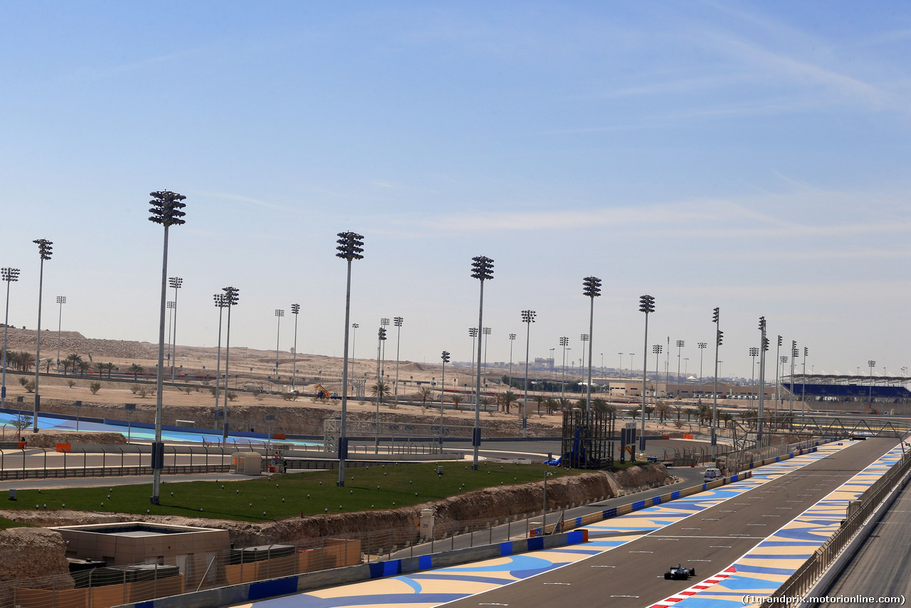TEST BAHRAIN 08 APRILE, Sergey Sirotkin (RUS), test driver, Sauber F1 Team 
08.04.2014. Formula One Testing, Bahrain Test, Day One, Sakhir, Bahrain.