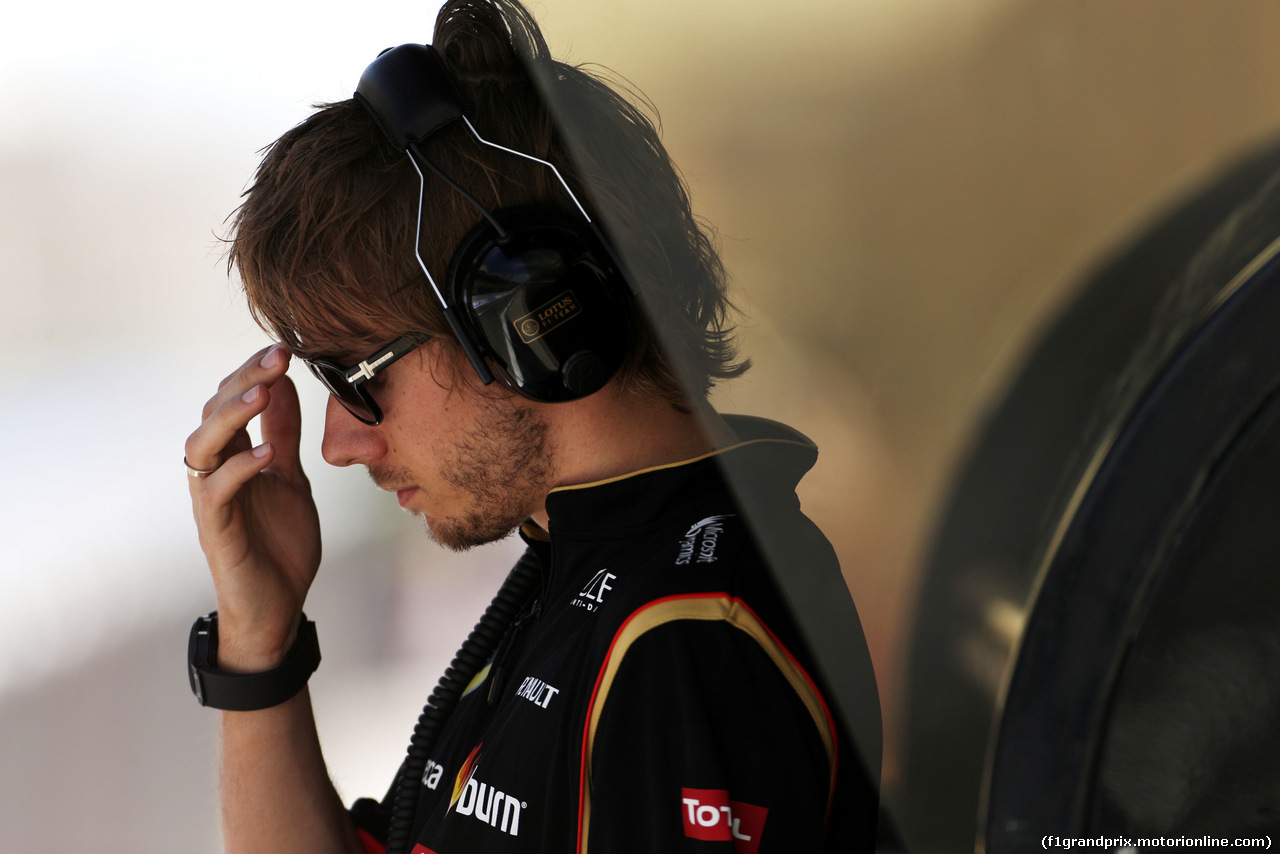 TEST BAHRAIN 08 APRILE, Charles Pic (FRA), Third Driver, Lotus F1 Team 
08.04.2014. Formula One Testing, Bahrain Test, Day One, Sakhir, Bahrain.