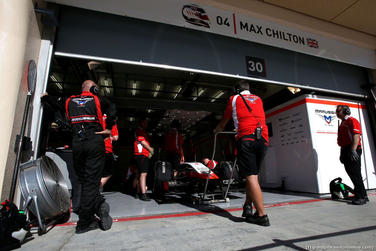 TEST BAHRAIN 08 APRILE, Max Chilton (GBR), Marussia F1 Team 
08.04.2014. Formula One Testing, Bahrain Test, Day One, Sakhir, Bahrain.