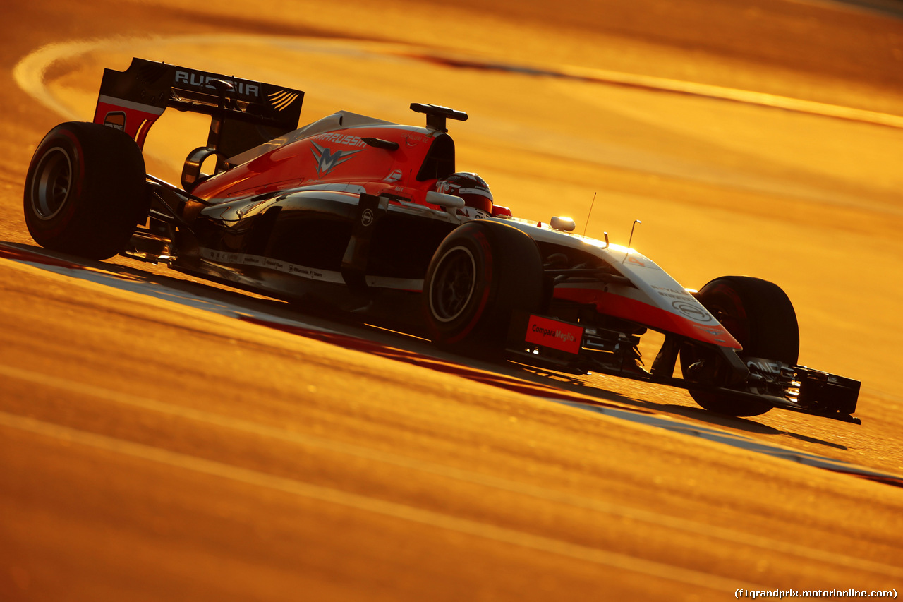 TEST BAHRAIN 08 APRILE, Max Chilton (GBR), Marussia F1 Team 
08.04.2014. Formula One Testing, Bahrain Test, Day One, Sakhir, Bahrain.