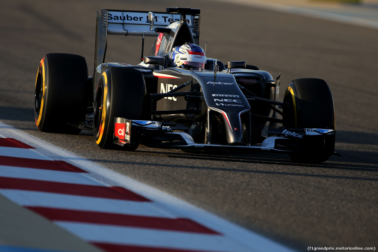 TEST BAHRAIN 08 APRILE, Sergey Sirotkin (RUS), test driver, Sauber F1 Team 
08.04.2014. Formula One Testing, Bahrain Test, Day One, Sakhir, Bahrain.
