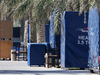 TEST BAHRAIN 08 APRILE, Paddock Atmosfera, teams are packing
08.04.2014. Formula One Testing, Bahrain Test, Day One, Sakhir, Bahrain.