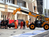 TEST BAHRAIN 09 APRILE, Romain Grosjean (FRA), Lotus F1 Team stops on track
09.04.2014. Formula One Testing, Bahrain Test, Day Two, Sakhir, Bahrain.