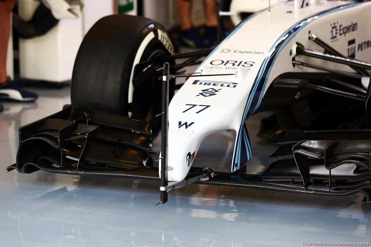 TEST F1 ABU DHABI 25 NOVEMBRE