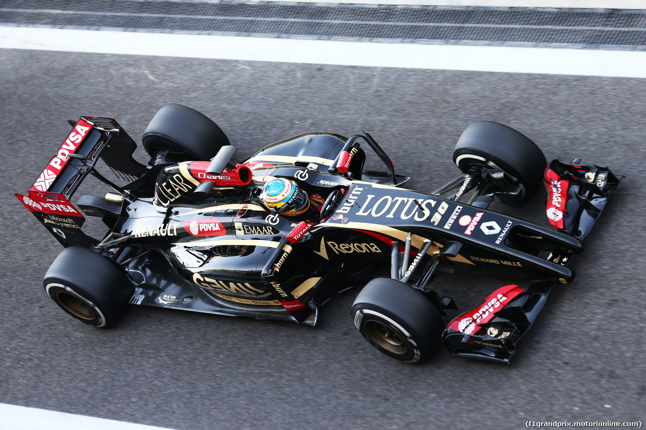 TEST F1 ABU DHABI 25 NOVEMBRE, Charles Pic (FRA) Lotus F1 E22 Third Driver.
25.11.2014.