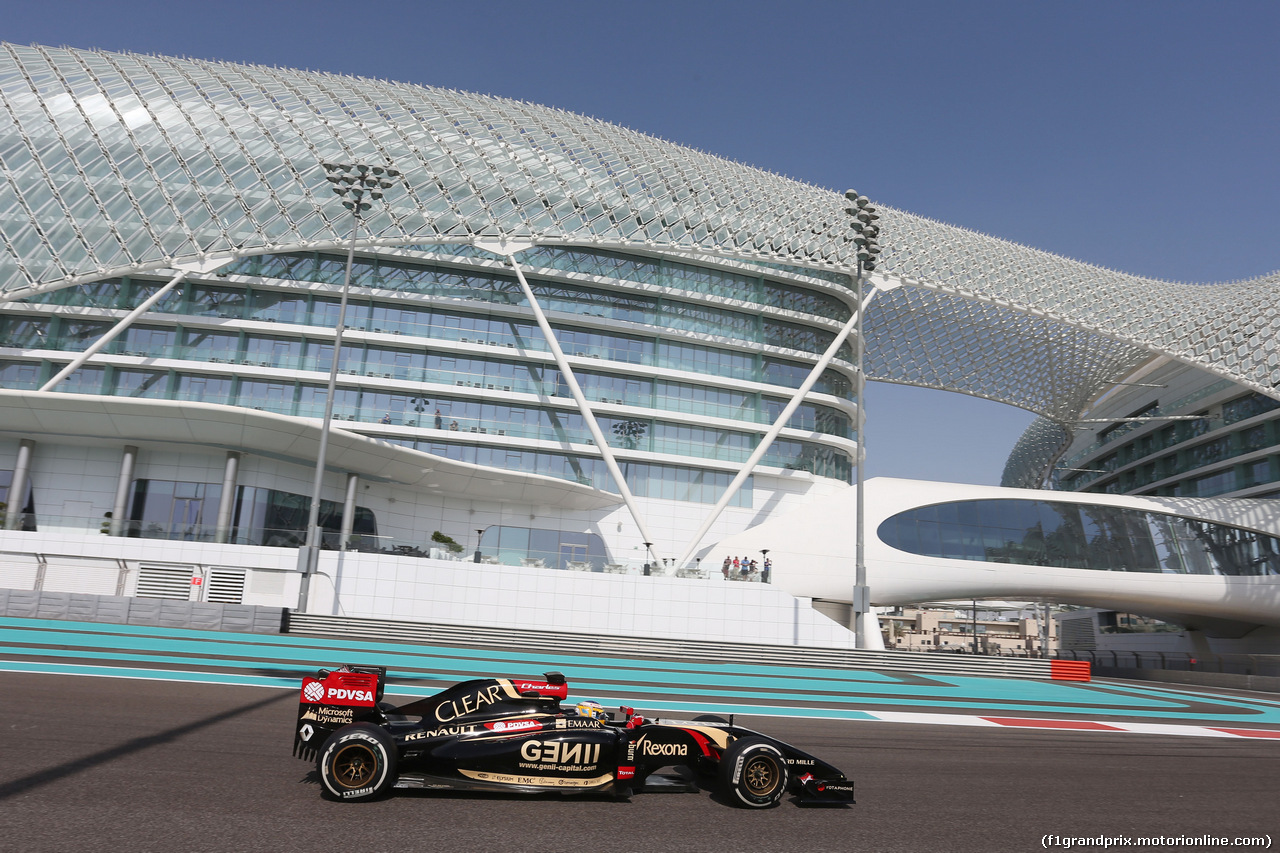 TEST F1 ABU DHABI 25 NOVEMBRE