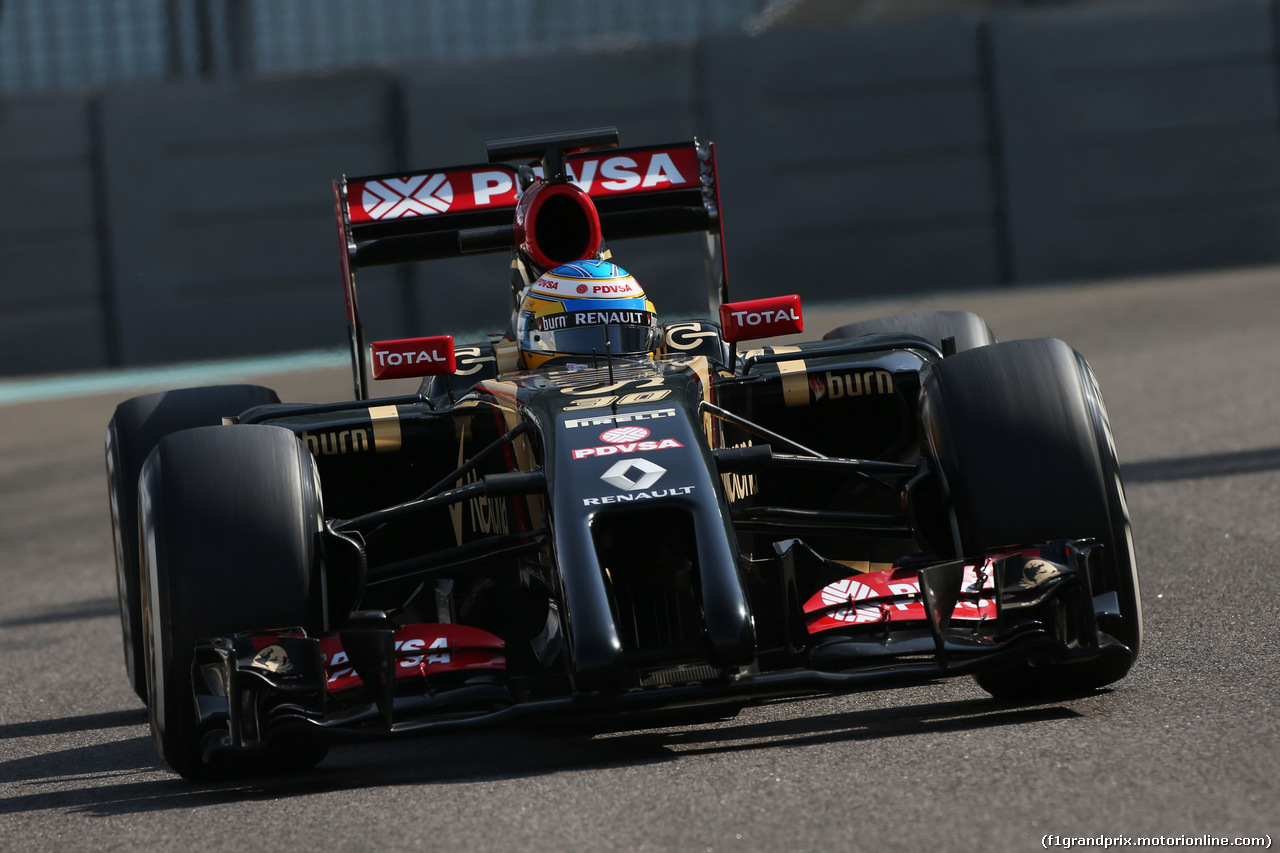 TEST F1 ABU DHABI 25 NOVEMBRE, Charles Pic (FRA) Lotus F1 E22 Third Driver.
25.11.2014.