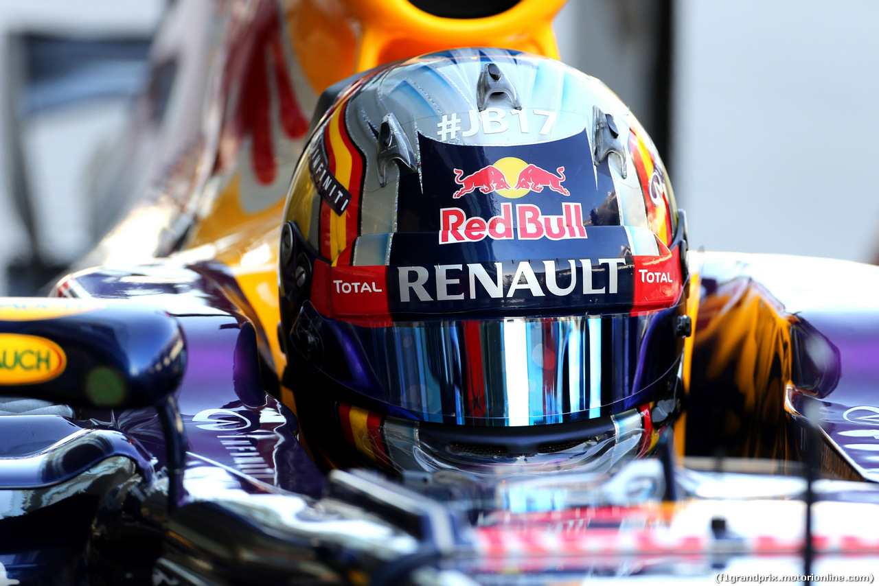 TEST F1 ABU DHABI 25 NOVEMBRE