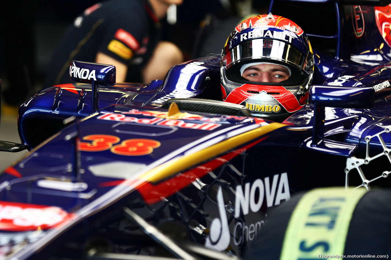 TEST F1 ABU DHABI 25 NOVEMBRE, Max Verstappen (NLD) Scuderia Toro Rosso STR9 Test Driver.
25.11.2014.