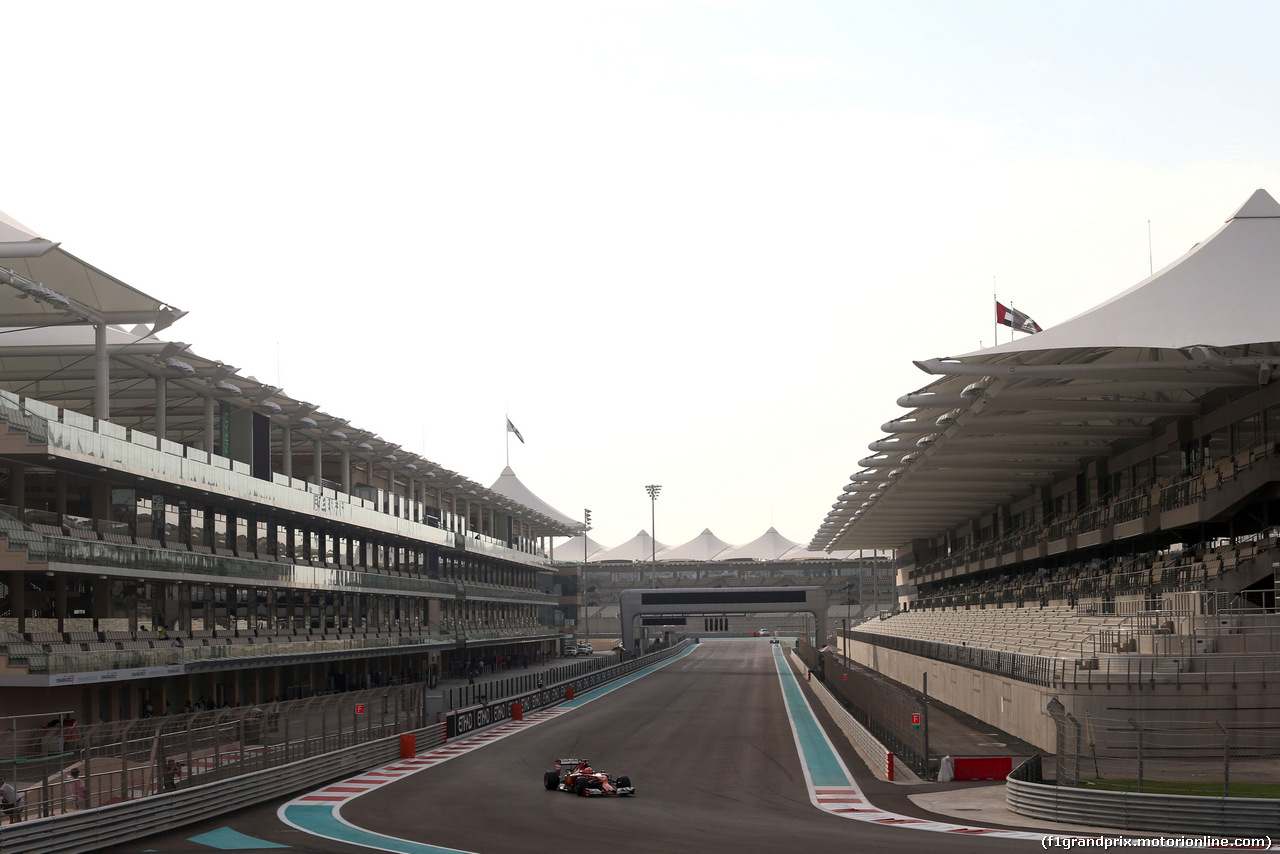 TEST F1 ABU DHABI 25 NOVEMBRE
