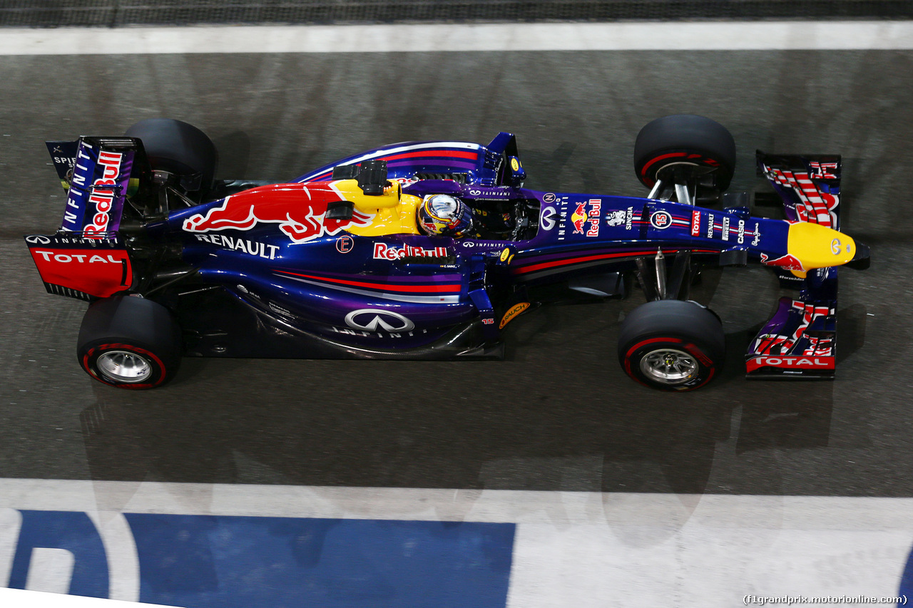 TEST F1 ABU DHABI 25 NOVEMBRE, Daniel Ricciardo (AUS) Red Bull Racing RB10.
25.11.2014.