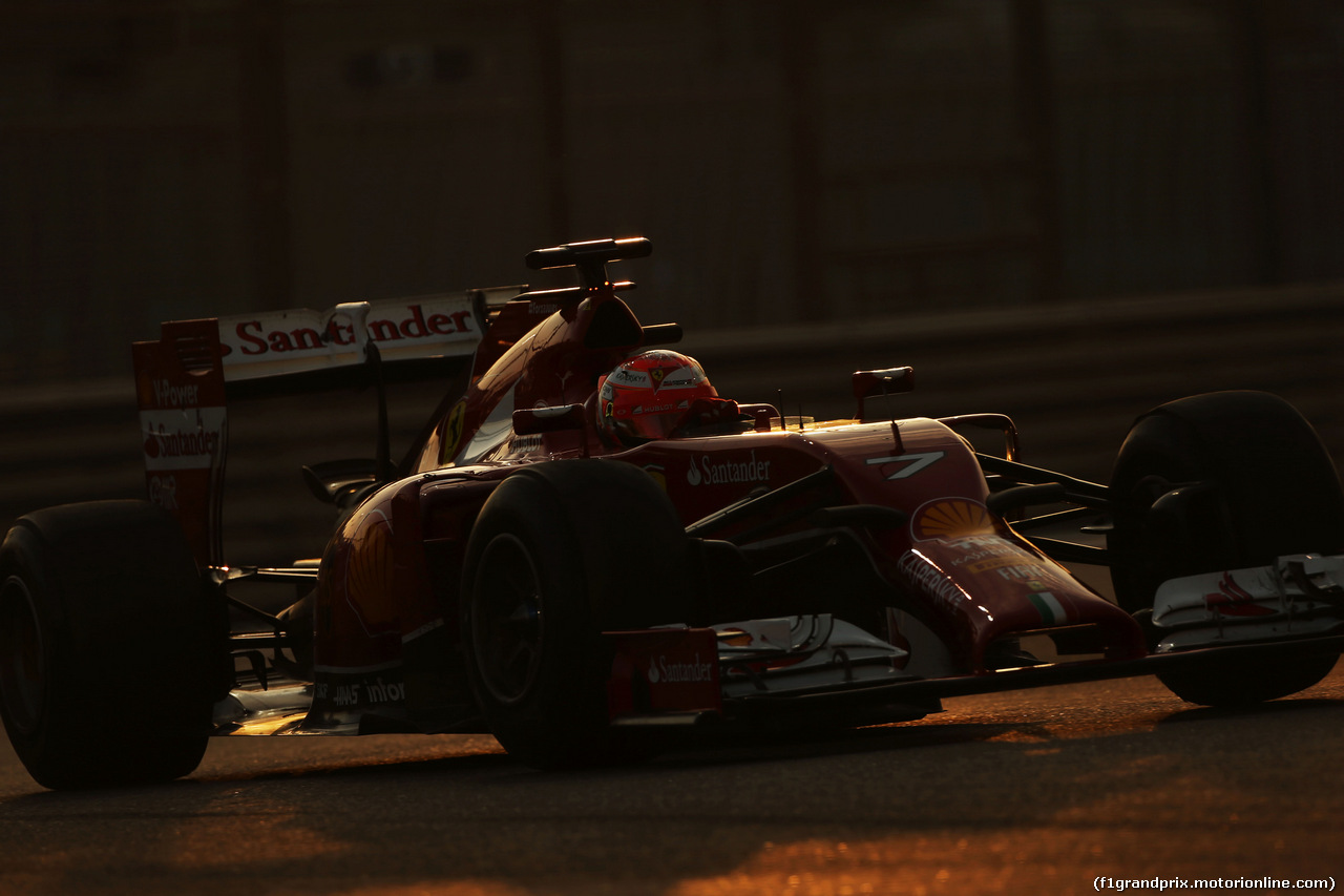TEST F1 ABU DHABI 25 NOVEMBRE, Kimi Raikkonen (FIN) Ferrari F14-T.
25.11.2014.