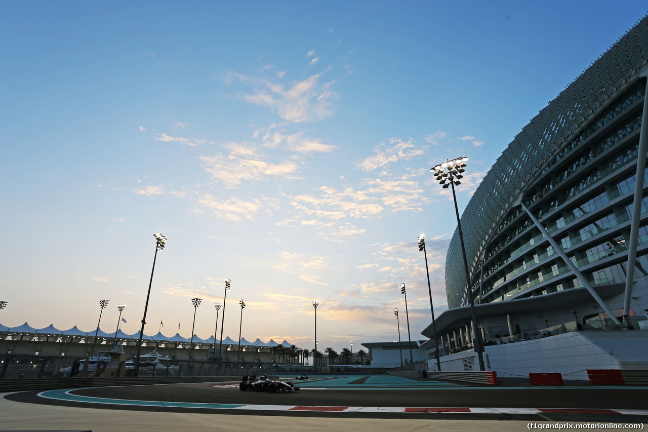 TEST F1 ABU DHABI 25 NOVEMBRE, Marcus Ericsson (SWE) Sauber C33.
25.11.2014.