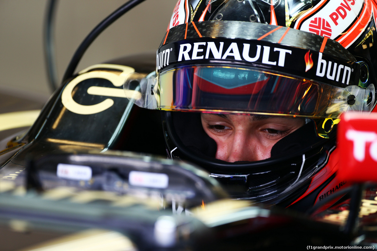 TEST F1 ABU DHABI 26 NOVEMBRE, Esteban Ocon (FRA) Lotus F1 E22 Test Driver.
26.11.2014.
