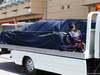 TEST F1 BAHRAIN 01 MARZO, The Red Bull Racing RB10 of Sebastian Vettel (GER) Red Bull Racing is recovered back to the pits on the back of a truck.
01.03.2014. Formula One Testing, Bahrain Test Two, Day Three, Sakhir, Bahrain.