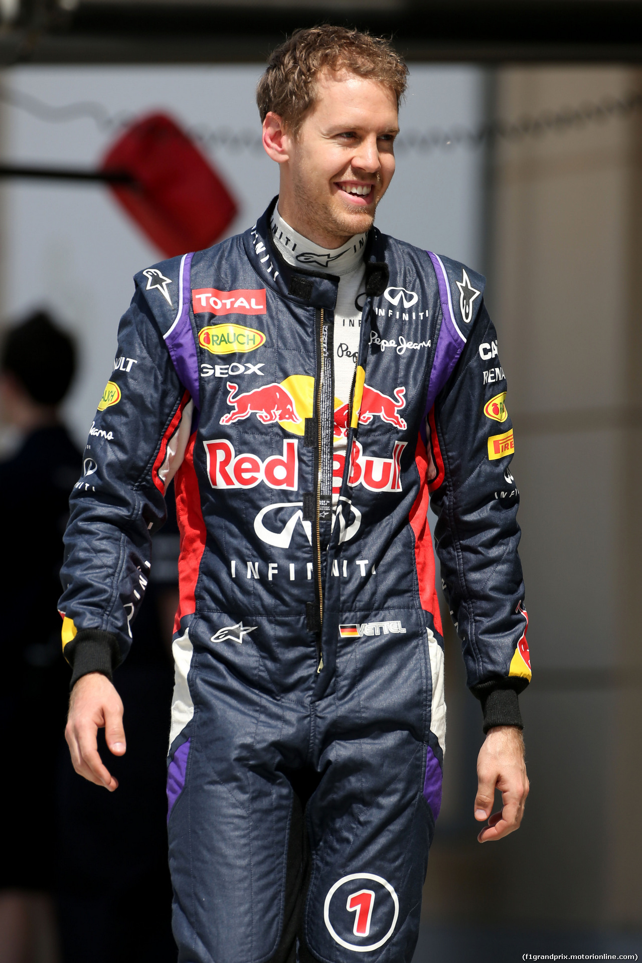 TEST F1 BAHRAIN 01 MARZO, Sebastian Vettel (GER), Red Bull Racing stops on track
01.03.2014. Formula One Testing, Bahrain Test Two, Day Three, Sakhir, Bahrain.