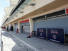 TEST F1 BAHRAIN 01 MARZO, Garage doors down e screens up at Red Bull Racing.
01.03.2014. Formula One Testing, Bahrain Test Two, Day Three, Sakhir, Bahrain.