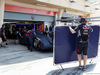 TEST F1 BAHRAIN 01 MARZO, The Red Bull Racing RB10 of Sebastian Vettel (GER) Red Bull Racing is recovered back to the pits.
01.03.2014. Formula One Testing, Bahrain Test Two, Day Three, Sakhir, Bahrain.