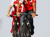TEST F1 BAHRAIN 01 MARZO, Fernando Alonso (ESP) Ferrari rides on his bicycle. 
01.03.2014. Formula One Testing, Bahrain Test Two, Day Three, Sakhir, Bahrain.