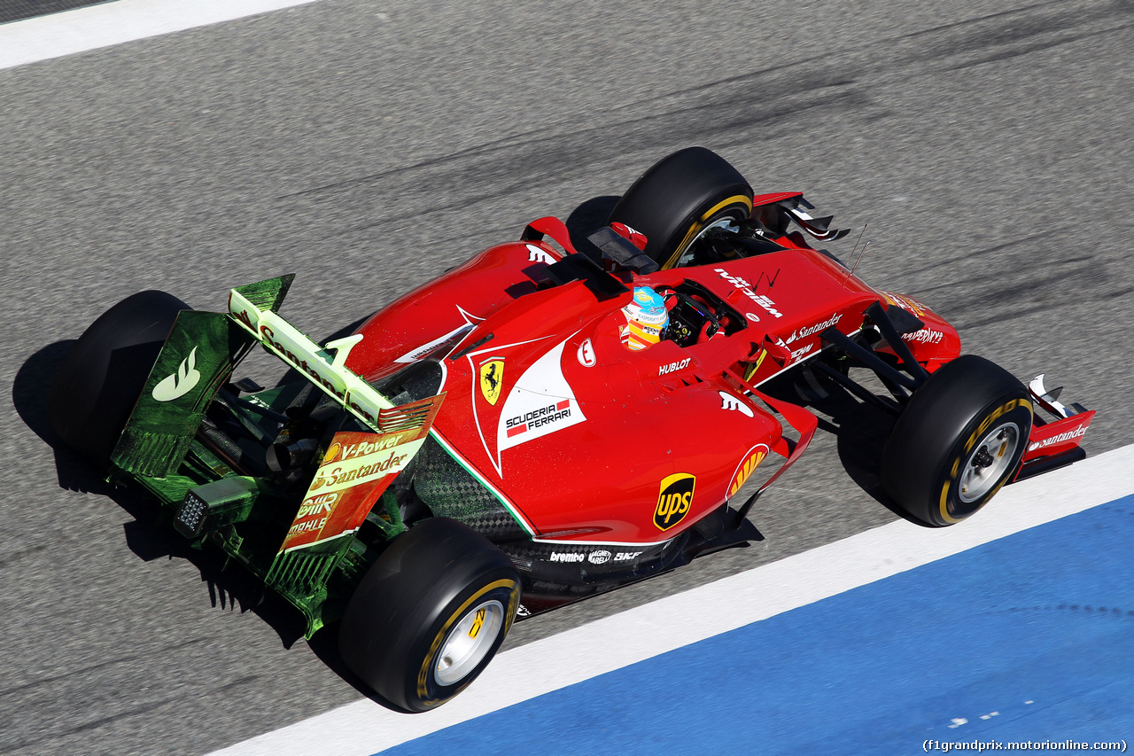 TEST F1 BAHRAIN 02 MARZO, Fernando Alonso (ESP) Ferrari F14-T running flow-vis paint on the rear wing.
02.03.2014. Formula One Testing, Bahrain Test Two, Day Four, Sakhir, Bahrain.