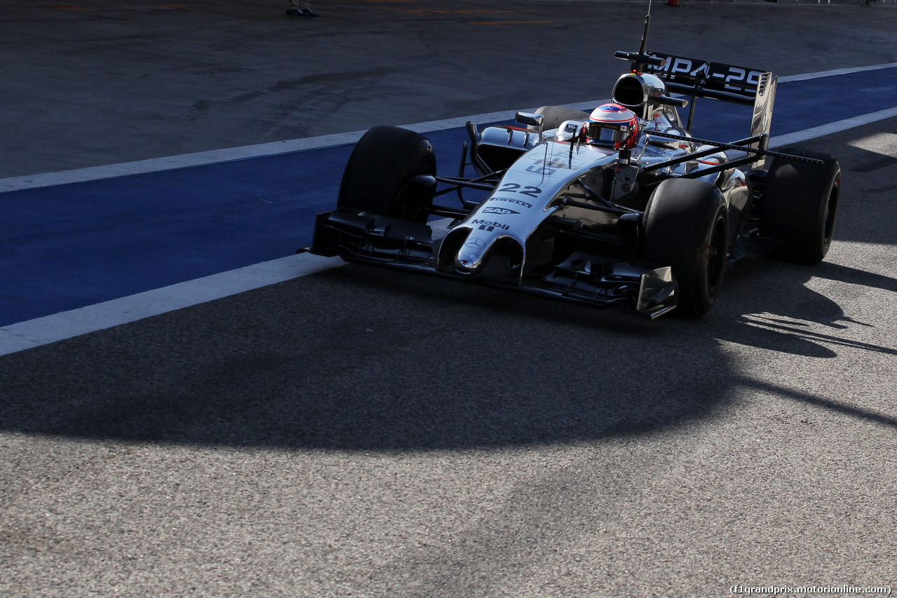 TEST F1 BAHRAIN 02 MARZO, Jenson Button (GBR) McLaren MP4-29.
02.03.2014. Formula One Testing, Bahrain Test Two, Day Four, Sakhir, Bahrain.