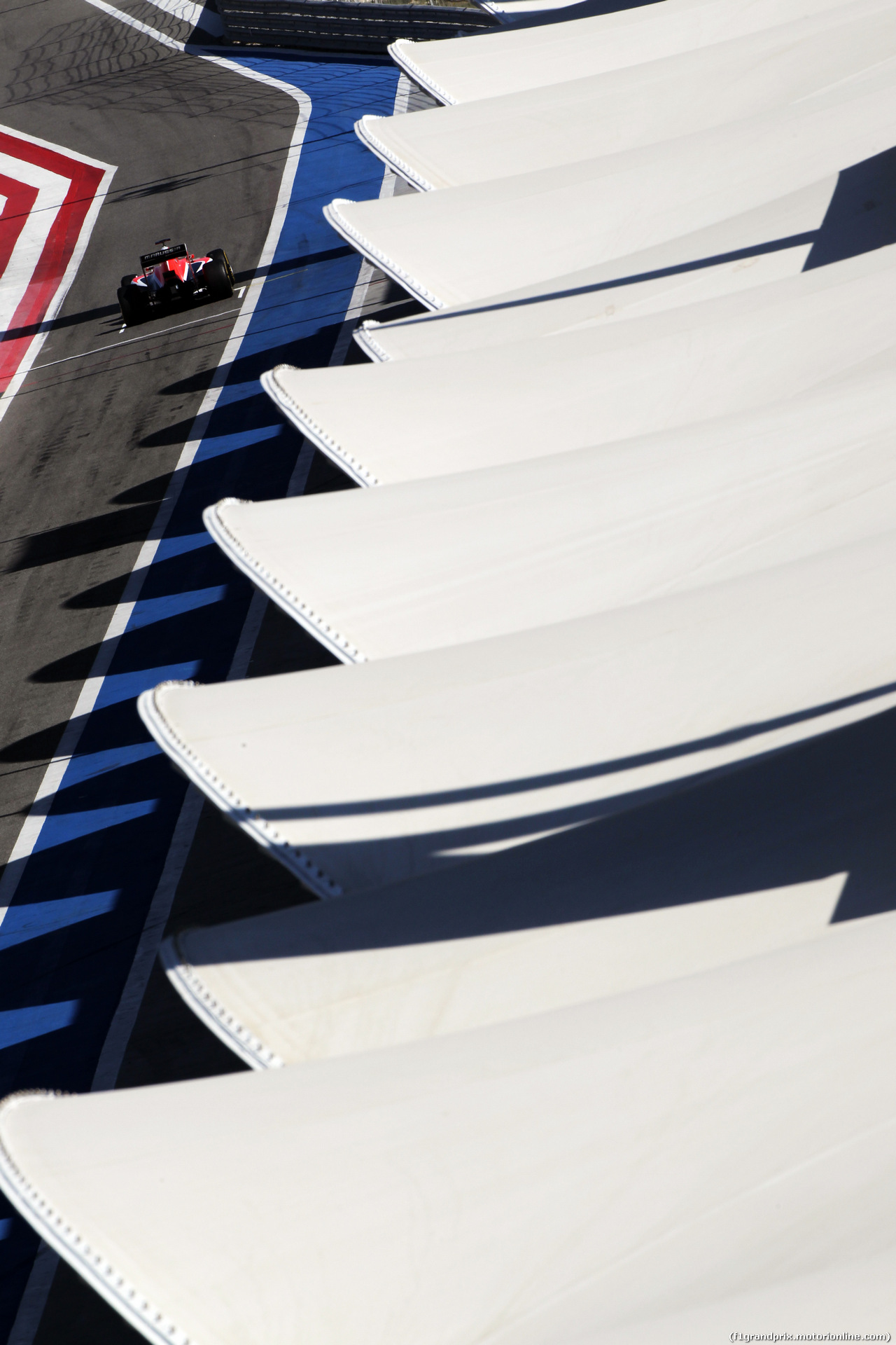 TEST F1 BAHRAIN 02 MARZO, Max Chilton (GBR) Marussia F1 Team MR03.
02.03.2014. Formula One Testing, Bahrain Test Two, Day Four, Sakhir, Bahrain.