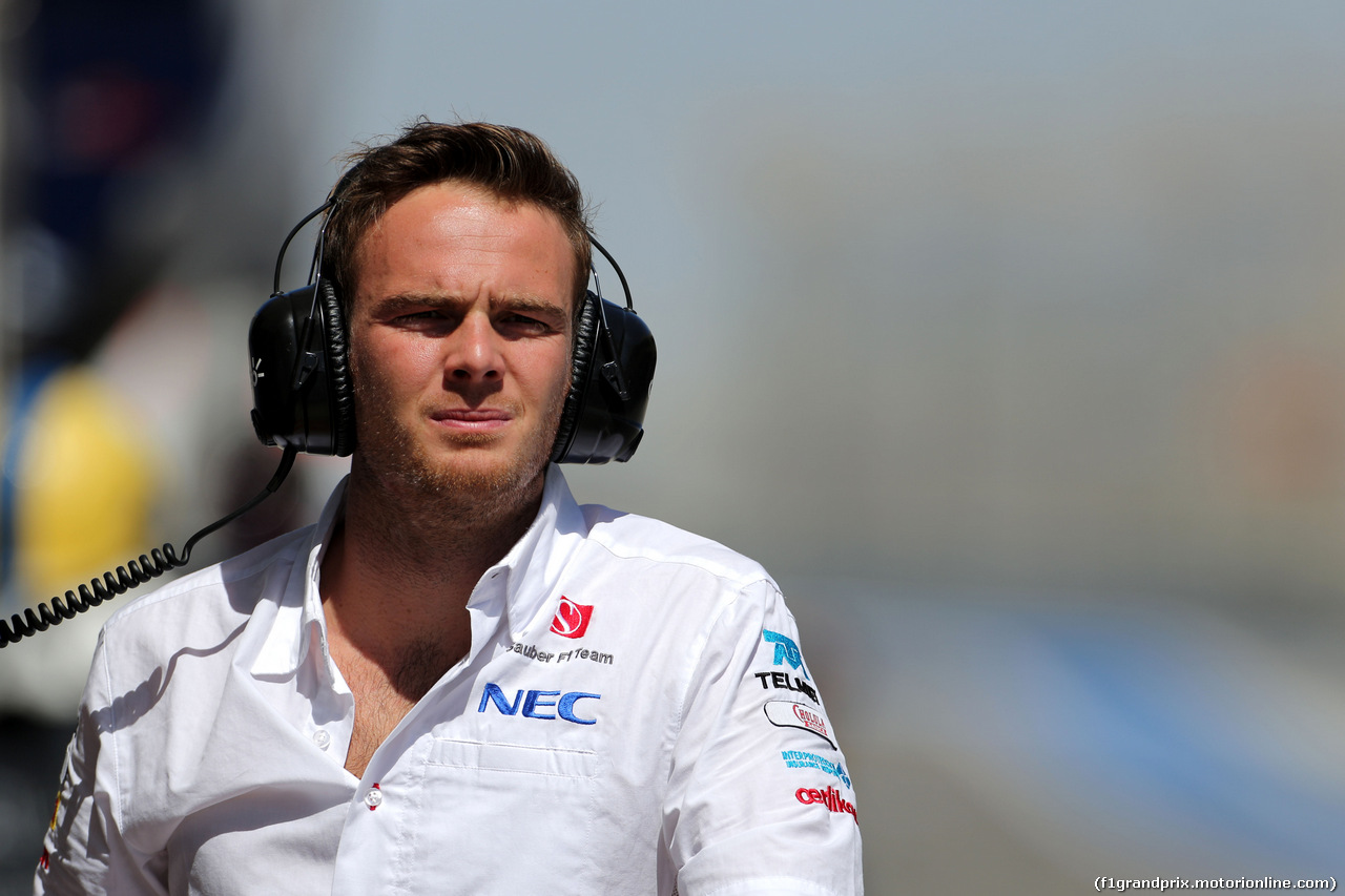 TEST F1 BAHRAIN 02 MARZO, Giedo van der Garde (NDL), third driver, Sauber F1 Team  
02.03.2014. Formula One Testing, Bahrain Test Two, Day Four, Sakhir, Bahrain.