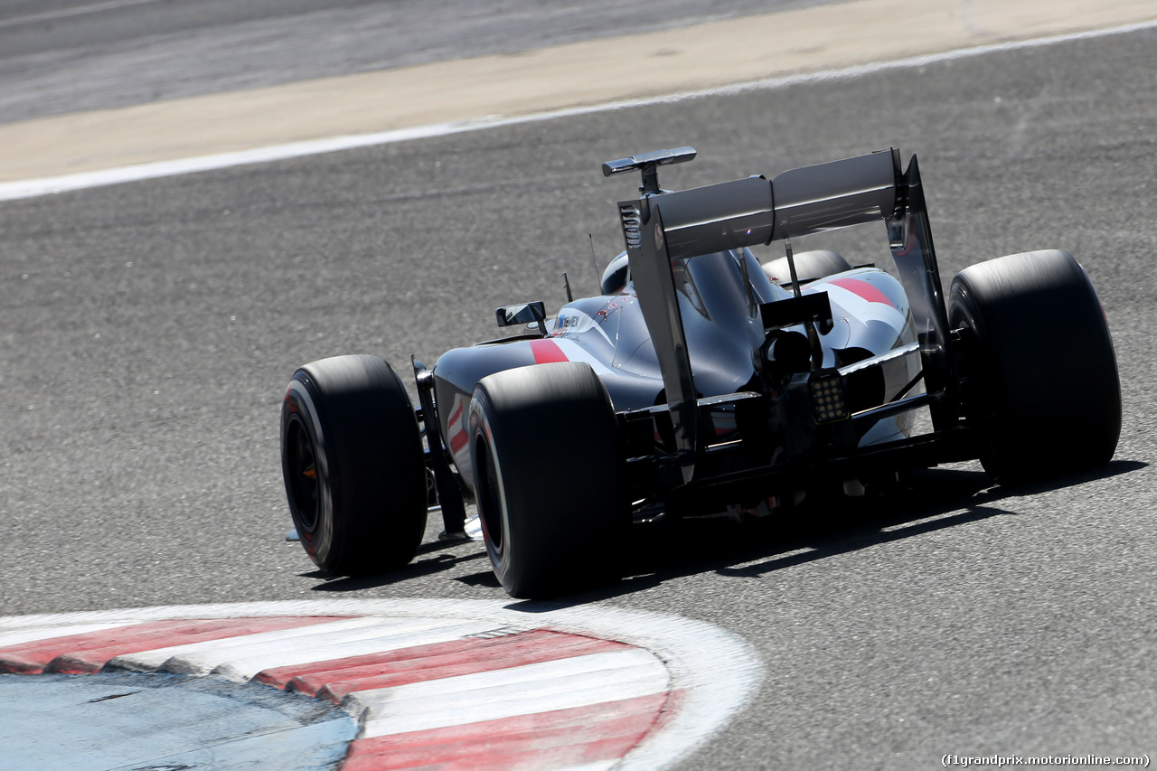 TEST F1 BAHRAIN 02 MARZO, Adrian Sutil (GER), Sauber F1 Team 
02.03.2014. Formula One Testing, Bahrain Test Two, Day Four, Sakhir, Bahrain.