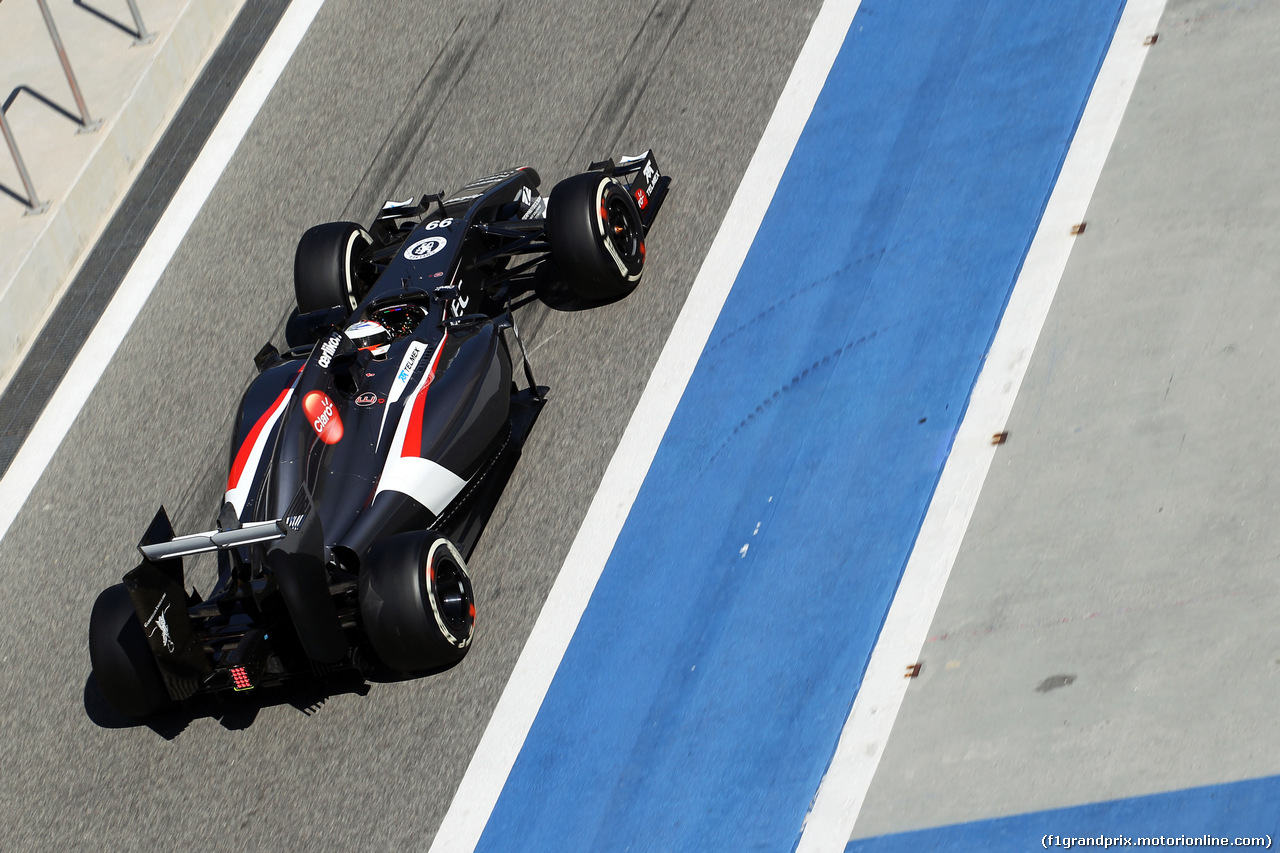 TEST F1 BAHRAIN 02 MARZO, Adrian Sutil (GER) Sauber C33.
02.03.2014. Formula One Testing, Bahrain Test Two, Day Four, Sakhir, Bahrain.