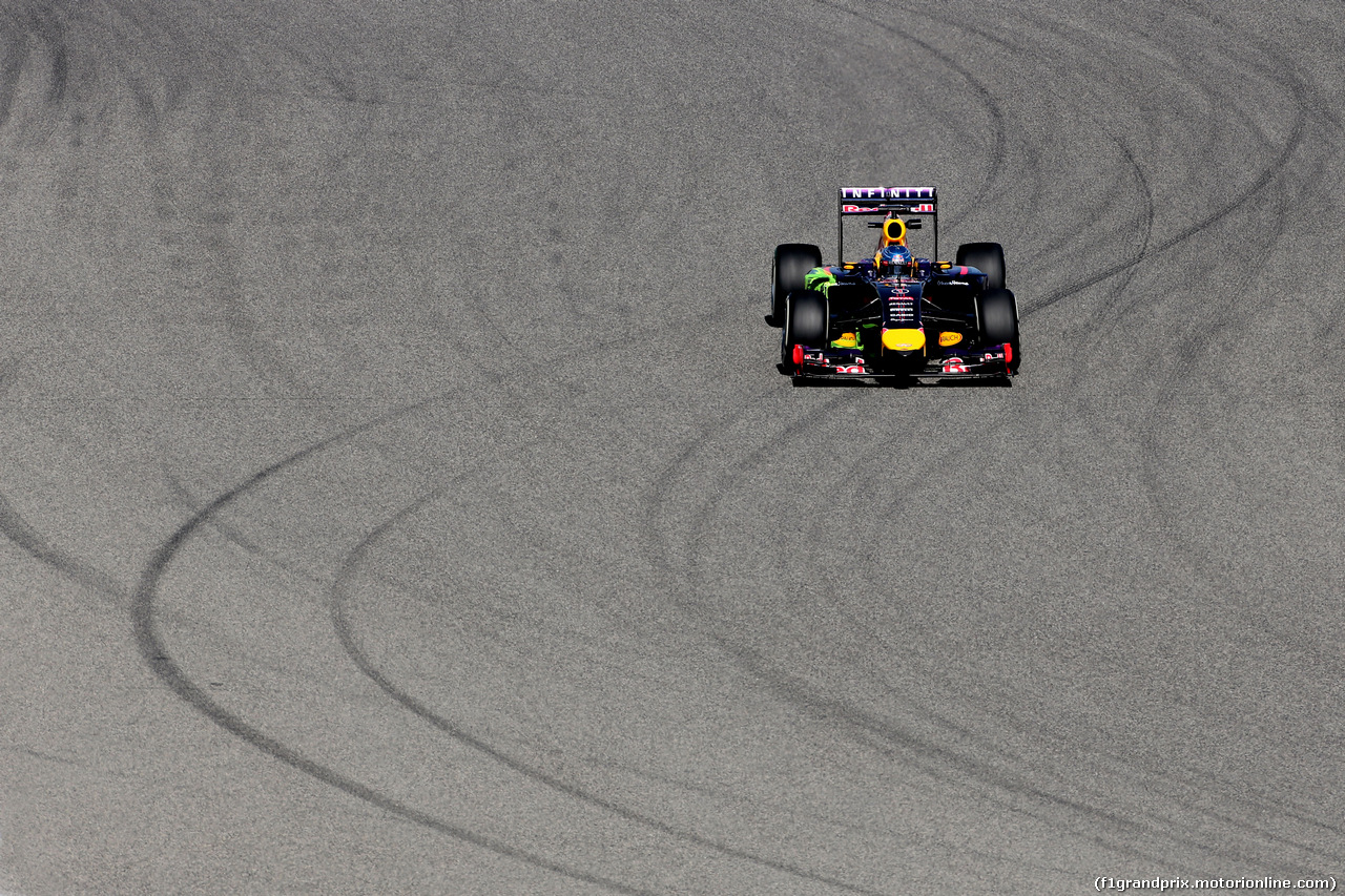 TEST F1 BAHRAIN 02 MARZO, Sebastian Vettel (GER), Red Bull Racing 
02.03.2014. Formula One Testing, Bahrain Test Two, Day Four, Sakhir, Bahrain.