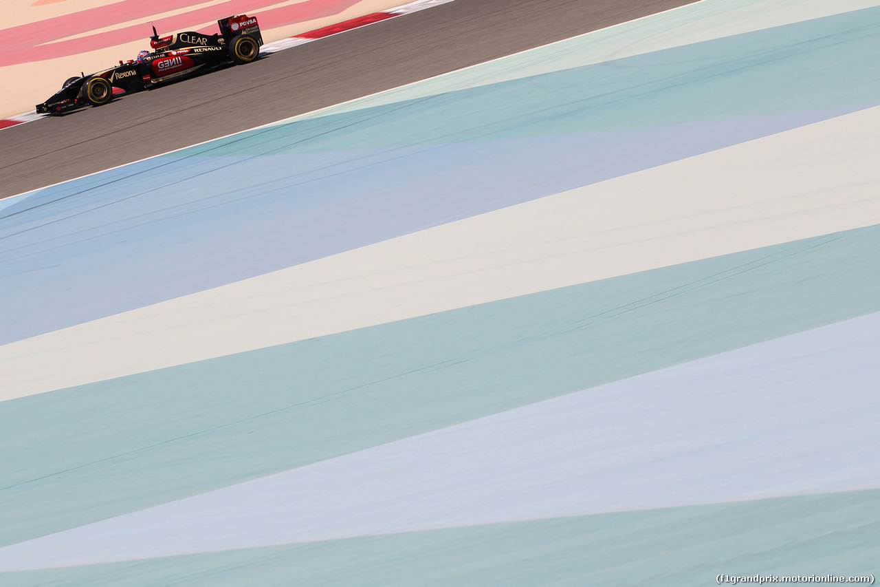 TEST F1 BAHRAIN 02 MARZO, Romain Grosjean (FRA) Lotus F1 E22.
02.03.2014. Formula One Testing, Bahrain Test Two, Day Four, Sakhir, Bahrain.