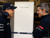 TEST F1 BAHRAIN 19 FEBBRAIO, Valtteri Bottas (FIN) Williams (Left).
19.02.2014. Formula One Testing, Bahrain Test One, Day One, Sakhir, Bahrain.