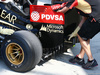 TEST F1 BAHRAIN 19 FEBBRAIO, Lotus F1 E22 rear wing detail.
19.02.2014. Formula One Testing, Bahrain Test One, Day One, Sakhir, Bahrain.