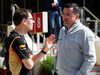 TEST F1 BAHRAIN 19 FEBBRAIO, Eric Boullier (FRA) McLaren Racing Director (Right).
19.02.2014. Formula One Testing, Bahrain Test One, Day One, Sakhir, Bahrain.