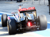 TEST F1 BAHRAIN 19 FEBBRAIO, Romain Grosjean (FRA) Lotus F1 E22 in the pits.
19.02.2014. Formula One Testing, Bahrain Test One, Day One, Sakhir, Bahrain.