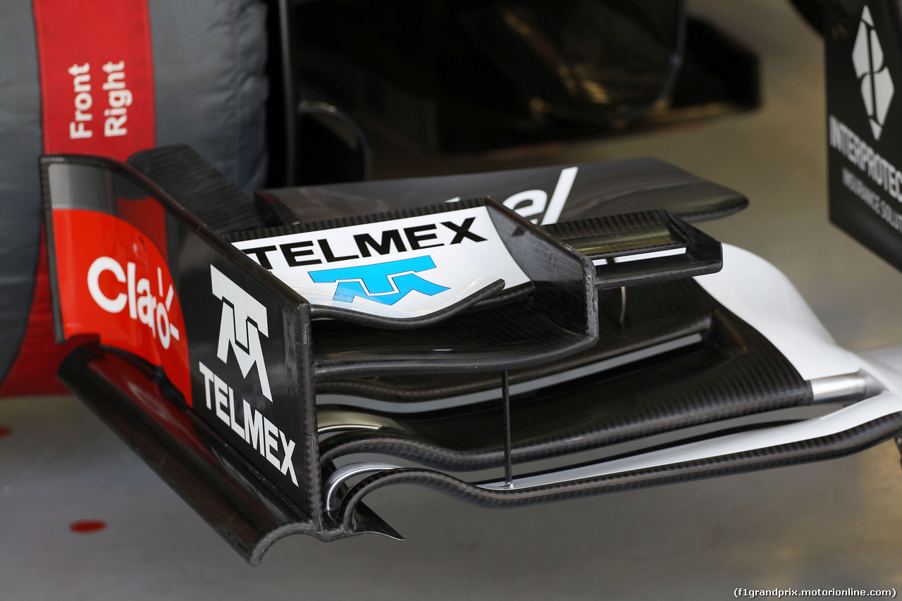 TEST F1 BAHRAIN 19 FEBBRAIO, Sauber C33 front wing detail.
19.02.2014. Formula One Testing, Bahrain Test One, Day One, Sakhir, Bahrain.