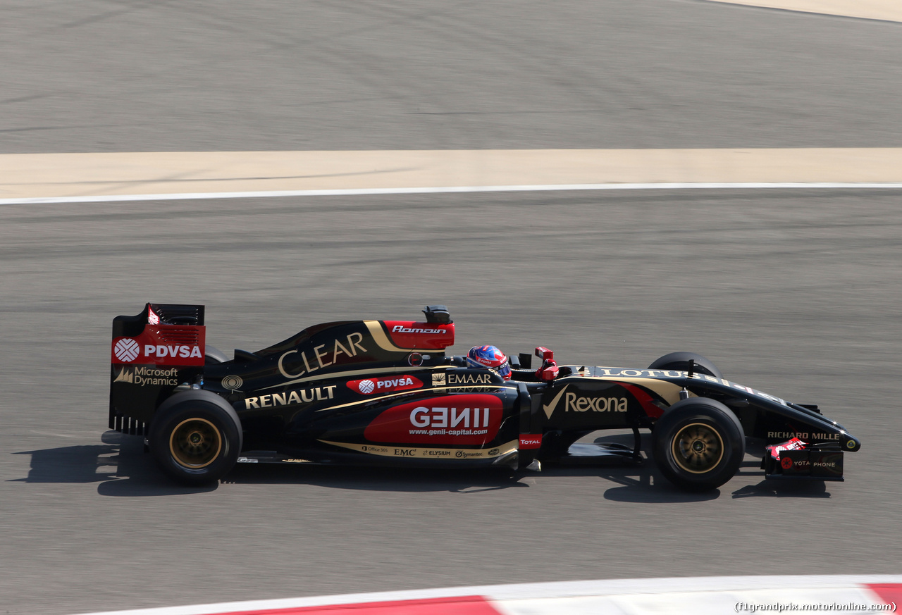 TEST F1 BAHRAIN 19 FEBBRAIO, Romain Grosjean (FRA), Lotus F1 Team 
19.02.2014. Formula One Testing, Bahrain Test One, Day One, Sakhir, Bahrain.