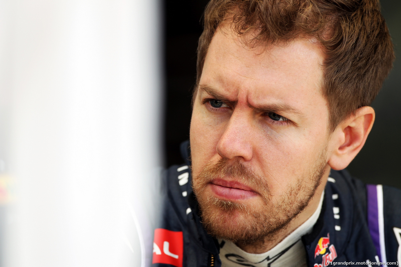 TEST F1 BAHRAIN 19 FEBBRAIO, Sebastian Vettel (GER) Red Bull Racing.
19.02.2014. Formula One Testing, Bahrain Test One, Day One, Sakhir, Bahrain.