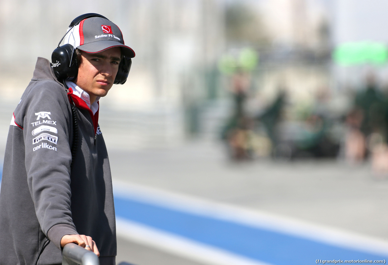 TEST F1 BAHRAIN 19 FEBBRAIO, Esteban Gutierrez (MEX), Sauber F1 Team 
19.02.2014. Formula One Testing, Bahrain Test One, Day One, Sakhir, Bahrain.