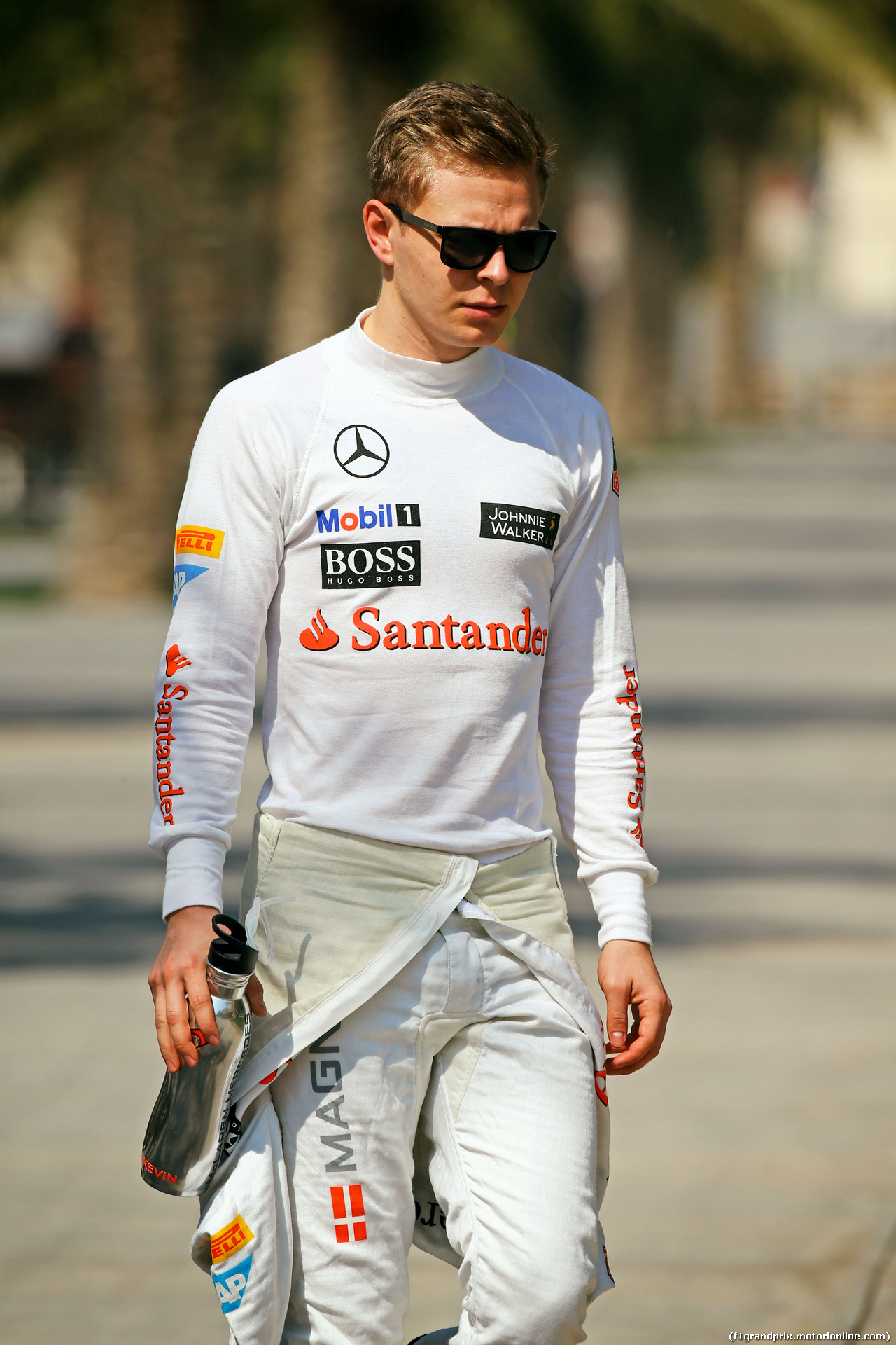 TEST F1 BAHRAIN 19 FEBBRAIO, Kevin Magnussen (DEN) McLaren.
19.02.2014. Formula One Testing, Bahrain Test One, Day One, Sakhir, Bahrain.