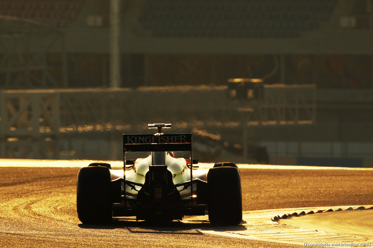 TEST F1 BAHRAIN 19 FEBBRAIO, Nico Hulkenberg (GER) Sahara Force India F1 VJM07.
19.02.2014. Formula One Testing, Bahrain Test One, Day One, Sakhir, Bahrain.