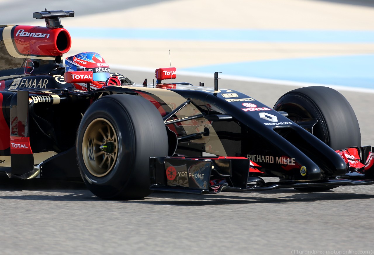 TEST F1 BAHRAIN 19 FEBBRAIO, Romain Grosjean (FRA), Lotus F1 Team 
19.02.2014. Formula One Testing, Bahrain Test One, Day One, Sakhir, Bahrain.