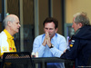 TEST F1 BAHRAIN 19 FEBBRAIO, (L to R): Jean-Michel Jalinier (FRA) Renault F1 Sport President e Managing Director with Christian Horner (GBR) Red Bull Racing Team Principal e Dr Helmut Marko (AUT) Red Bull Motorsport Consultant.
19.02.2014. Formula One Testing, Bahrain Test One, Day One, Sakhir, Bahrain.