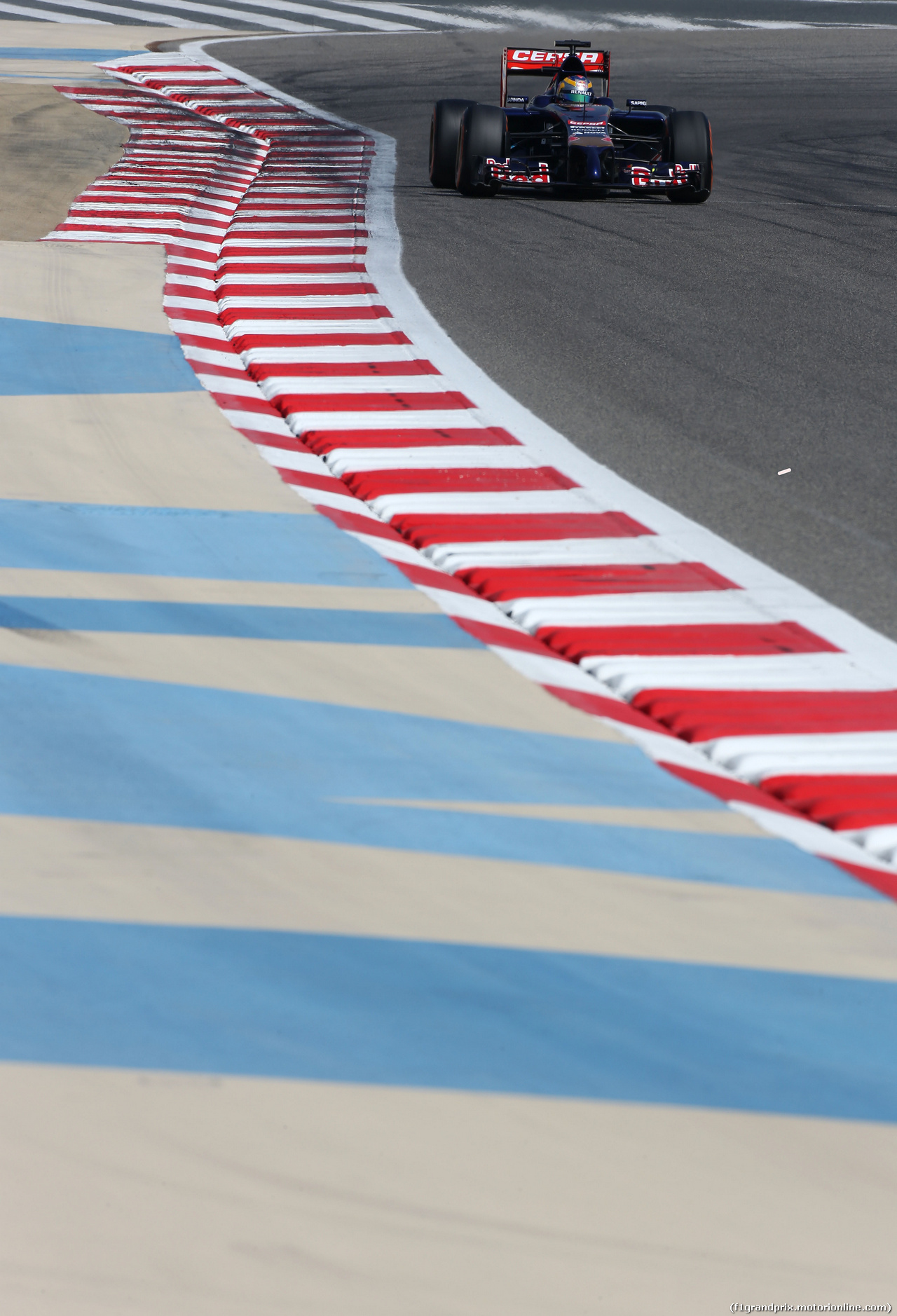 TEST F1 BAHRAIN 20 FEBBRAIO, Jean-Eric Vergne (FRA), Scuderia Toro Rosso  
20.02.2014. Formula One Testing, Bahrain Test One, Day Two, Sakhir, Bahrain.