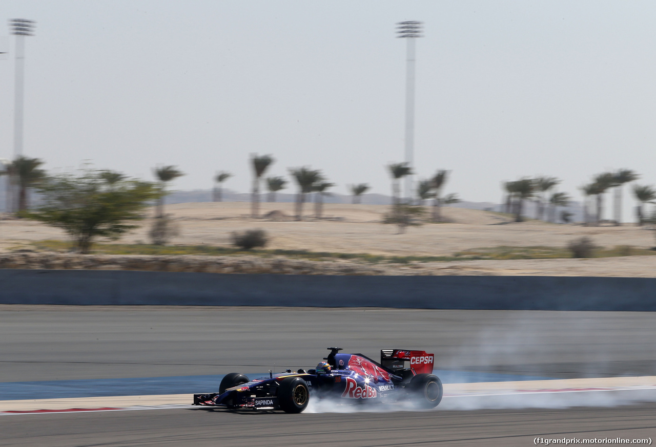TEST F1 BAHRAIN 20 FEBBRAIO, Jean-Eric Vergne (FRA), Scuderia Toro Rosso  
20.02.2014. Formula One Testing, Bahrain Test One, Day Two, Sakhir, Bahrain.