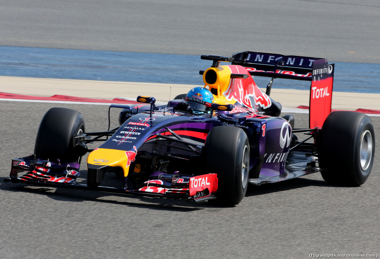 TEST F1 BAHRAIN 20 FEBBRAIO, Sebastian Vettel (GER), Red Bull Racing 
20.02.2014. Formula One Testing, Bahrain Test One, Day Two, Sakhir, Bahrain.